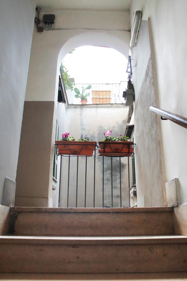 Vesuviane 'e Belle 'mbriane Bed & Breakfast Naples